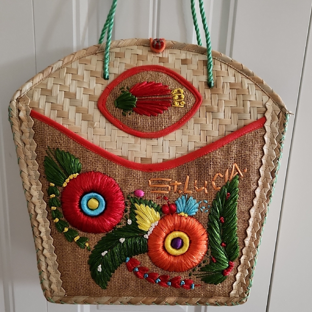 Embroidered Straw Tote Bag - Picture 4 of 11